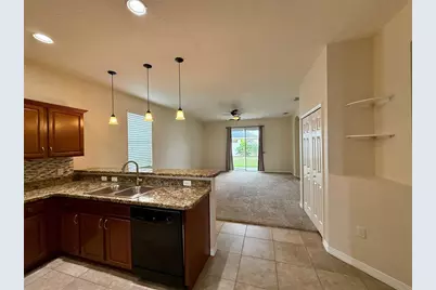 811 Krenson Woods Lane, Lakeland, FL 33813 - Photo 10