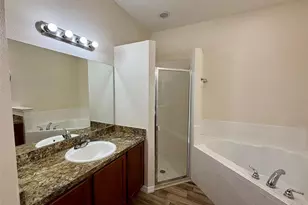 811 Krenson Woods Ln, Lakeland, FL 33813 - Photo 16