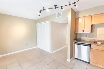 5850 Cypress Gardens Boulevard #607, Winter Haven, FL 33884 - Photo 10