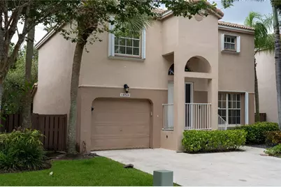 10740 NW 12th Manor, Plantation, FL 33322 - Photo 2