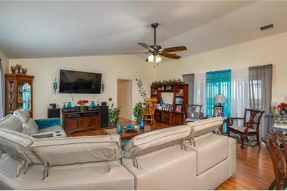 411 Country Pine Road, Haines City, FL 33844 - Photo 4