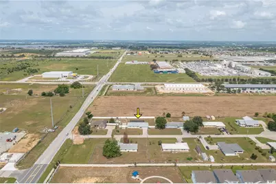 411 Country Pine Road, Haines City, FL 33844 - Photo 32