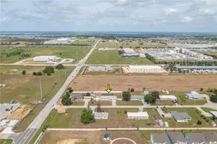 411 Country Pine Rd, Haines City, FL 33844 - Photo 32