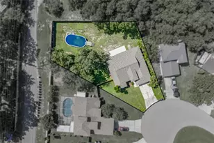 106 St Kitts Cir, Winter Haven, FL 33884 - Photo 8