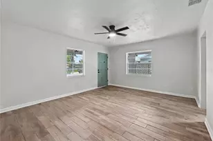 128 Center St, Winter Haven, FL 33880 - Photo 8