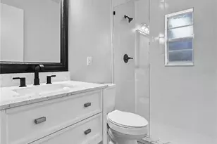128 Center St, Winter Haven, FL 33880 - Photo 18