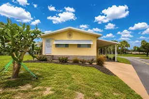 4234 Rolling Oaks Dr, Winter Haven, FL 33880 - Photo 2