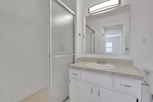 1550 11th St NE, Winter Haven, FL 33881 - Photo 4
