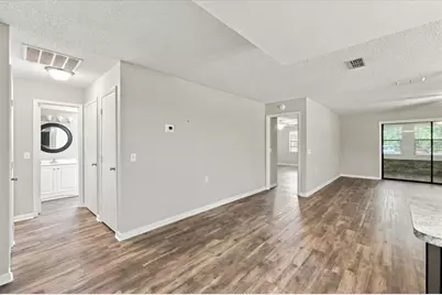 478 Lake Carolyn Circle, Lakeland, FL 33813 - Photo 12
