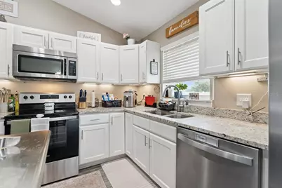 313 Summit Avenue, Lake Wales, FL 33853 - Photo 10