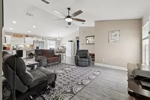 313 Summit Ave, Lake Wales, FL 33853 - Photo 6