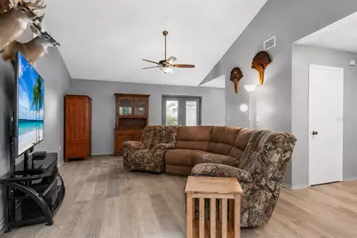 440 Mondra Court, Lakeland, FL 33809 - Photo 6