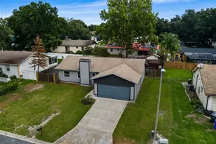 440 Mondra Ct, Lakeland, FL 33809 - Photo 2