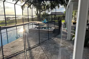514 Hillside Dr, Auburndale, FL 33823 - Photo 2