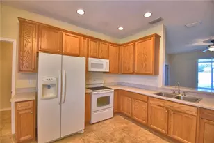 5621 Forest Ridge Dr, Winter Haven, FL 33881 - Photo 14