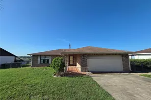 842 Osceola Ave, Lake Wales, FL 33853 - Photo 1