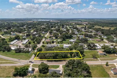 504 E Main Street, Dundee, FL 33838 - Photo 8
