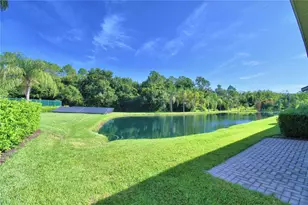 1307 Innsbruck Ct, Winter Haven, FL 33884 - Photo 4