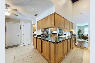 1068 Sugartree Drive S, Lakeland, FL 33813 - Photo 30