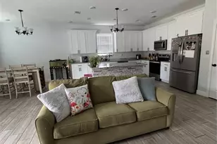 515 5th St S, Dundee, FL 33838 - Photo 8