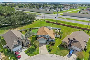 403 Corvina Dr, Davenport, FL 33897 - Photo 4