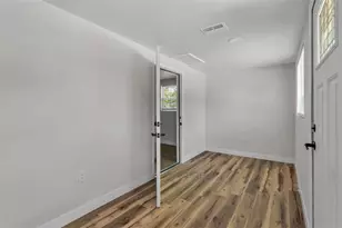 1060 E Stanford St, Bartow, FL 33830 - Photo 6