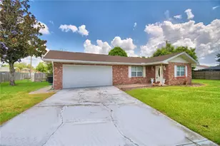 1206 Susan Ln, Auburndale, FL 33823 - Photo 2
