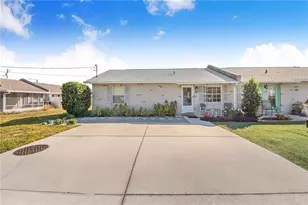 1413 Thousand Roses Dr S, Lake Wales, FL 33853 - Photo 4
