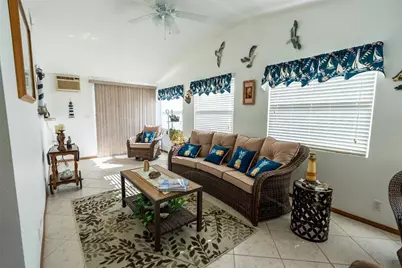 6703 Canterbury Drive NE, Winter Haven, FL 33881 - Photo 10