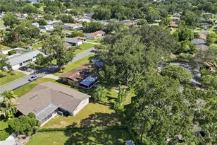 3203 Carleton Cir E, Lakeland, FL 33803 - Photo 40