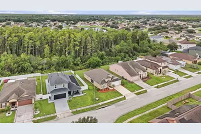 2621 Eagle Cliff Drive, Kissimmee, FL 34746 - Photo 16