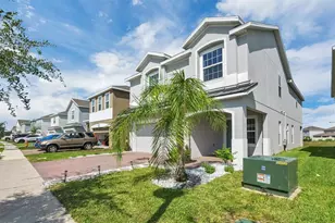 1250 Island Slough Ln, Davenport, FL 33837 - Photo 2