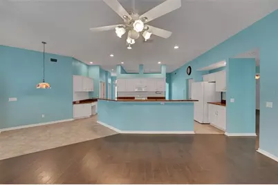102 Hillside Court, Winter Haven, FL 33884 - Photo 8