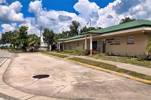 302 W Main St, Bowling Green, FL 33834 - Photo 50
