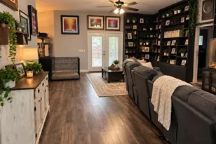 12 E Lemon St, Davenport, FL 33837 - Photo 4