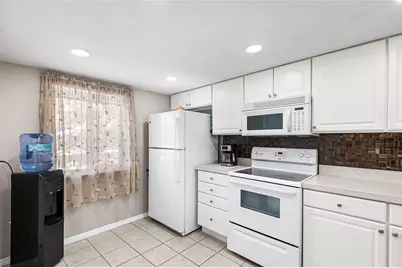 1776 6th Street NW #308, Winter Haven, FL 33881 - Photo 8