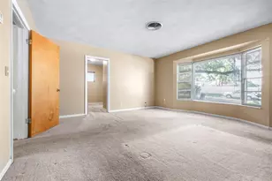 300 Crest Dr, Haines City, FL 33844 - Photo 32