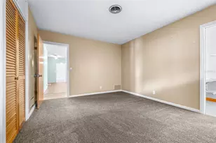 300 Crest Dr, Haines City, FL 33844 - Photo 38