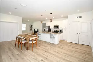 413 St Johns Ln, Poinciana, FL 34759 - Photo 4