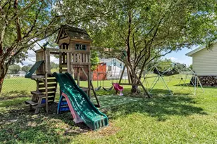 332 Cesara Dr, Mulberry, FL 33860 - Photo 12