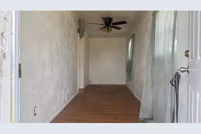 1009 Avenue B, Haines City, FL 33844 - Photo 6
