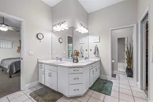 1016 S Lake Mariam Dr, Winter Haven, FL 33884 - Photo 40