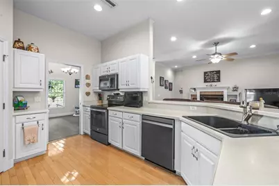 1016 S Lake Mariam Drive, Winter Haven, FL 33884 - Photo 30