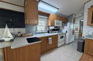 127 Tulip St, Davenport, FL 33837 - Photo 10
