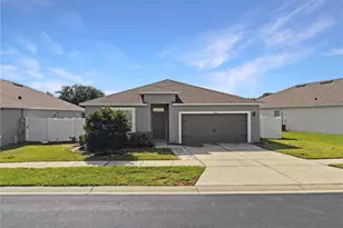 3189 Royal Tern Dr, Winter Haven, FL 33881 - Photo 2