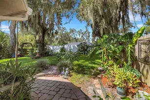 6359 Butternut Dr, Lakeland, FL 33813 - Photo 36