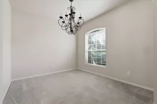 1268 Salisbury Dr, Winter Haven, FL 33881 - Photo 12