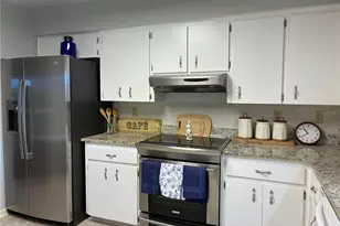 41 Spring Ln, Haines City, FL 33844 - Photo 8