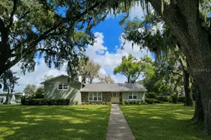 3102 Thonotosassa Rd, Plant City, FL 33565 - Photo 1