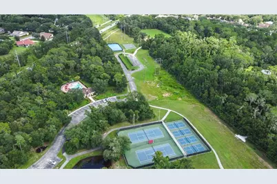 17012 Falconridge Road, Lithia, FL 33547 - Photo 88